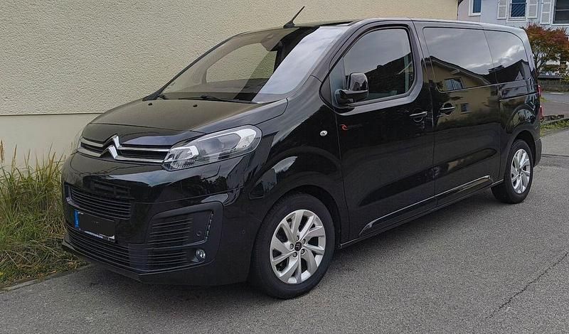 Schwarz Gebraucht 2019 Citroën Spacetourer Rip Curl Van | 25.900 € (Fairer Preis) - Bild 1/4