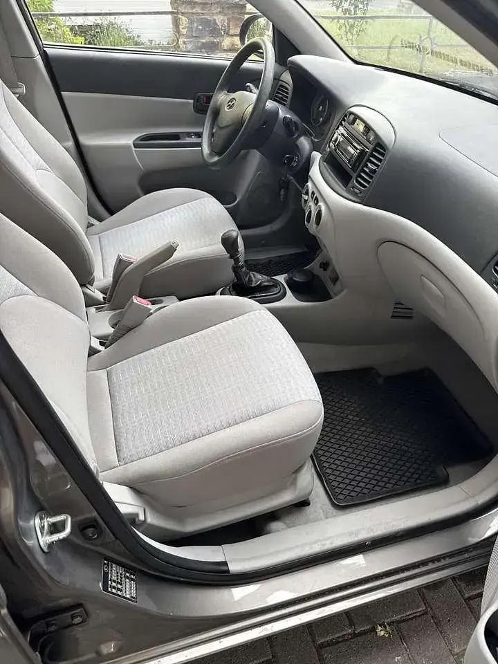 Gebraucht Hyundai Accent 110 PS (80 kW) 2009 Limousine