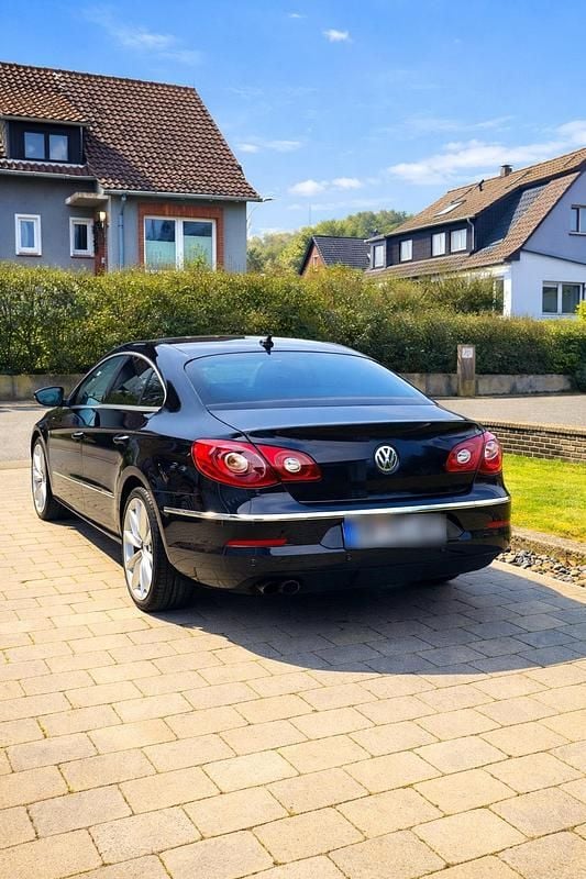 Gebraucht VW Passat 200 PS (147 kW) 2010 Schwarz Coupé