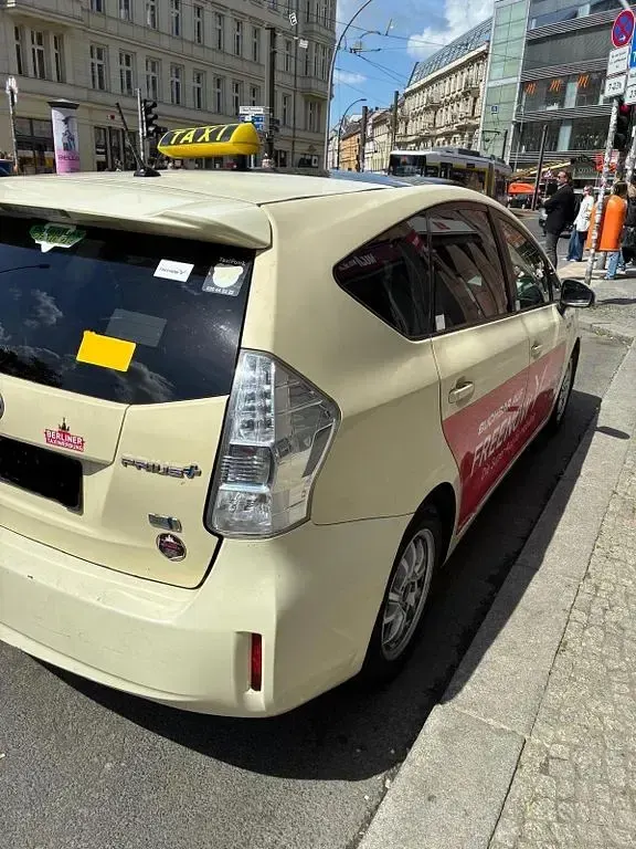 Gebraucht Toyota Prius+ 136 PS (100 kW) 2013 Grau Van / Kleinbus