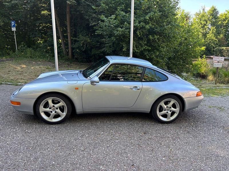 Gebraucht Porsche 911 Carrera 272 PS (200 kW) 1994 Astralsilbermetallic Coupé