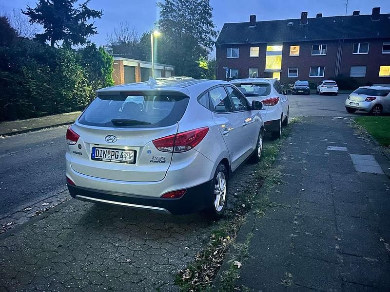Gebraucht Hyundai ix35 136 PS (100 kW) 2018 Silber SUV