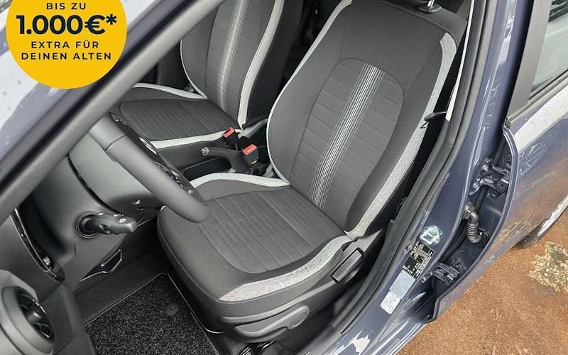 Gebraucht Hyundai i10 Trend 63 PS (46 kW) 2025 Grau Kleinwagen