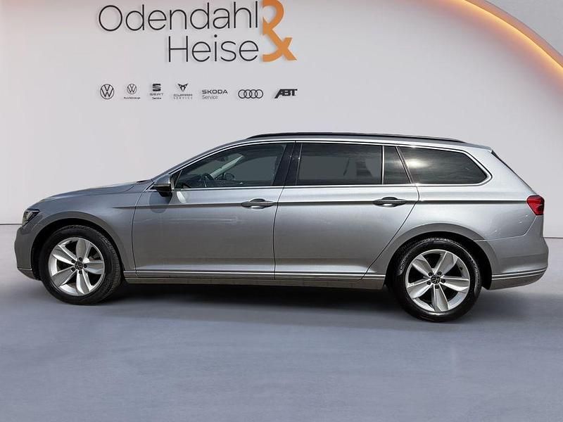 Gebraucht VW Passat Business 200 PS (147 kW) 2022 Silber Kombi