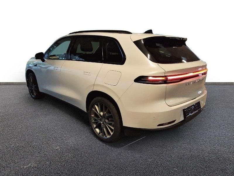 Neu Leapmotor C10 158 kW (215 PS) 2025 Weiß SUV