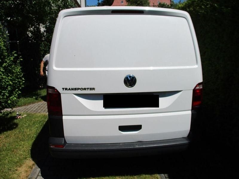 Gebraucht VW T6 84 PS (61 kW) 2016 Candyweiß Van