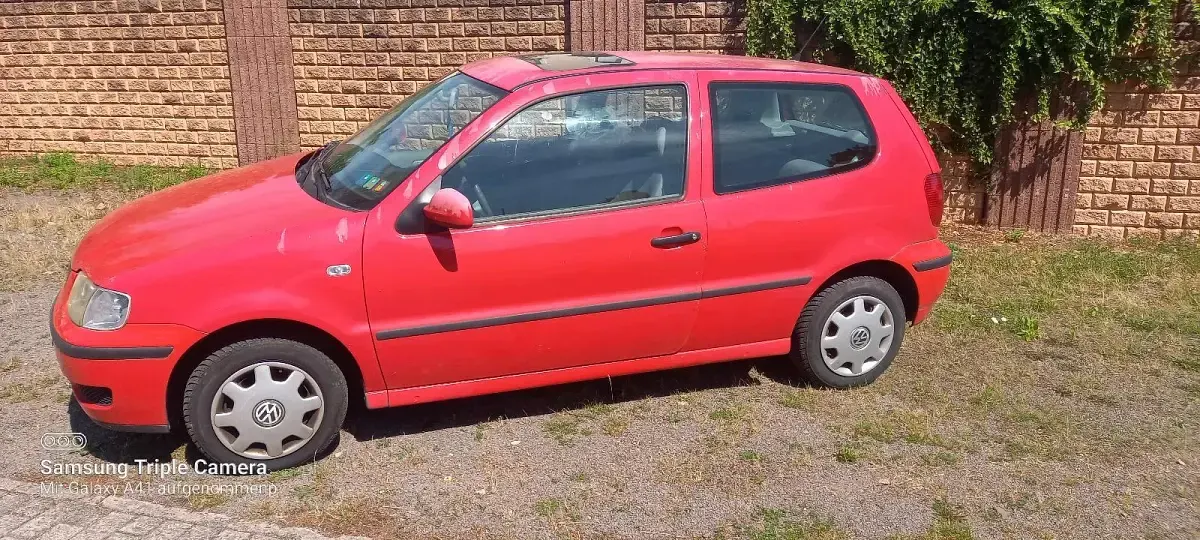 Gebraucht VW Polo 50 PS (36 kW) 2001 Rot Kleinwagen