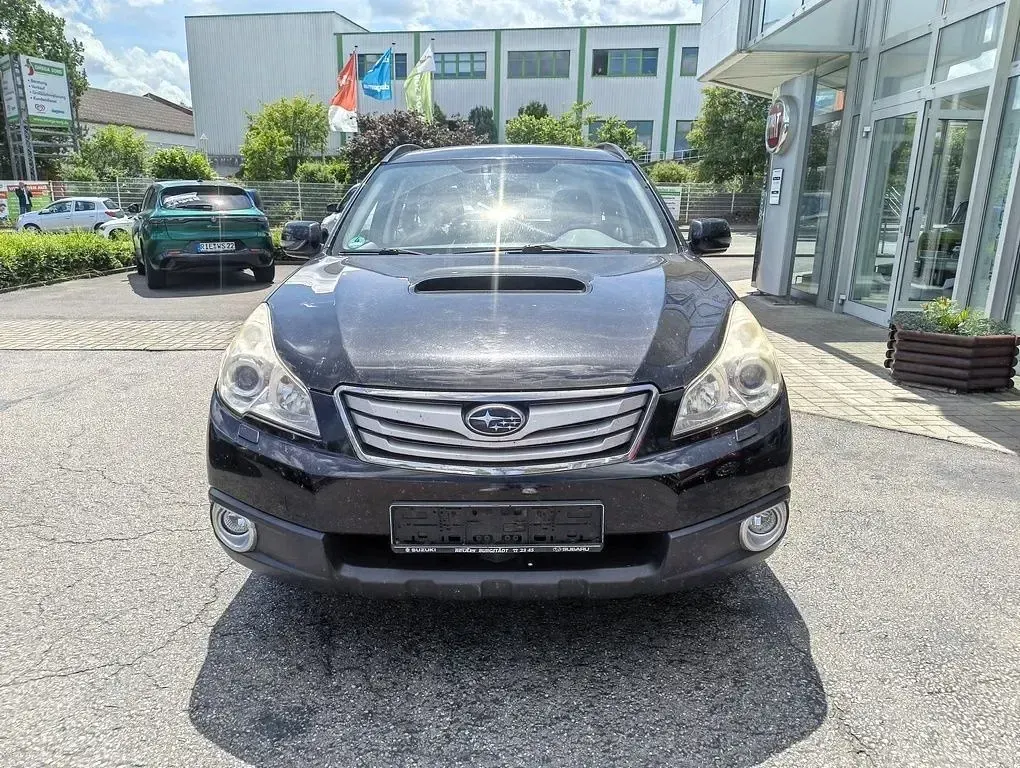 Gebraucht Subaru Outback Comfort 150 PS (110 kW) 2012 Schwarz Kombi