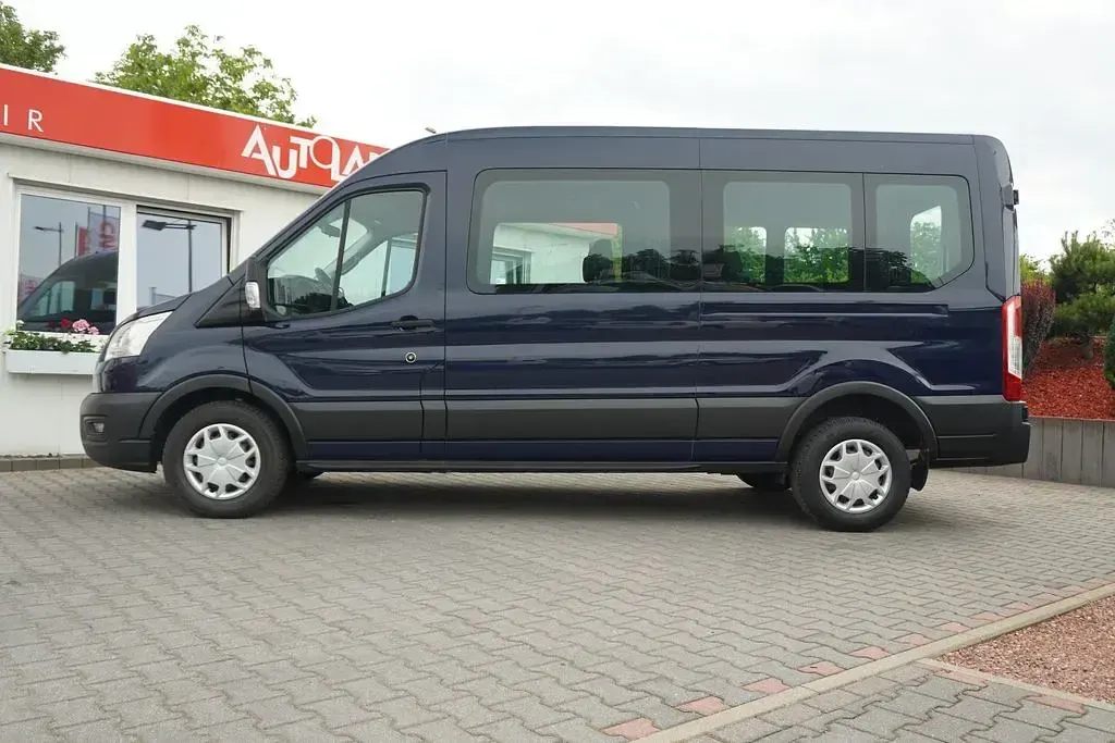 Gebraucht Ford Transit 131 PS (96 kW) 2021 Blau Kombi