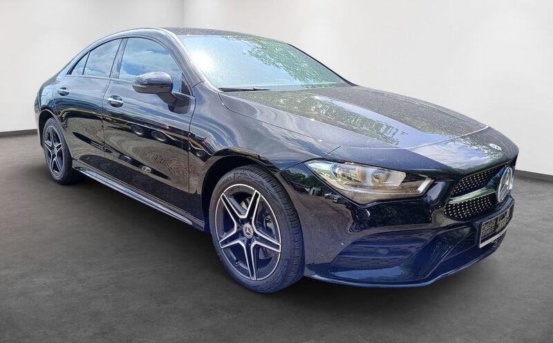 Nachtschwarz unilack Gebraucht 2021 Mercedes CLA250e AMG Limousine | 29.890 € (Guter Preis) - Bild 1/3