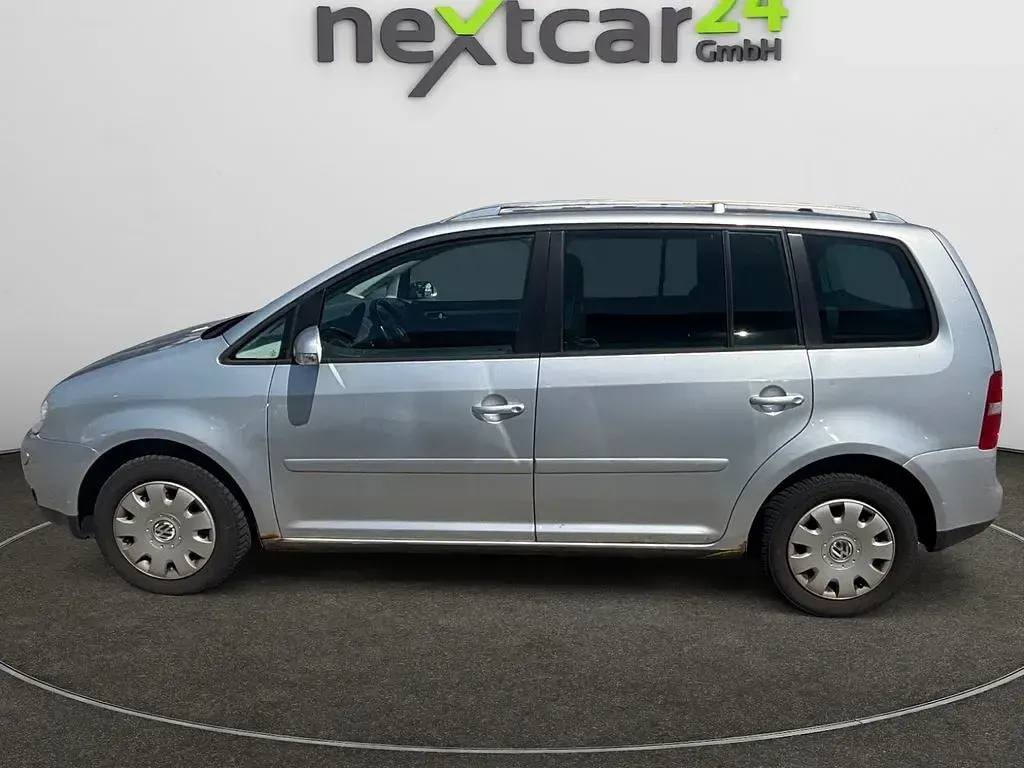 Gebraucht VW Touran Highline 116 PS (85 kW) 2005 Silber Van / Kleinbus