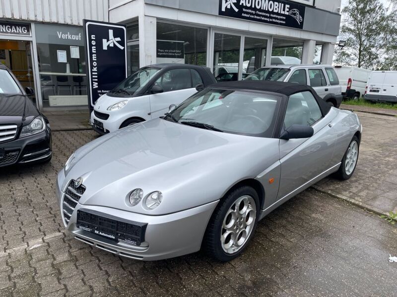 Silber Gebraucht 2004 Alfa Romeo Spider Cabrio | 5.980 € (Guter Preis) - Bild 1/4