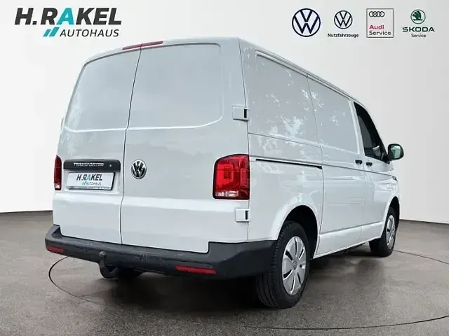 Gebraucht VW T6.1 90 PS (66 kW) 2022 Weiss Van