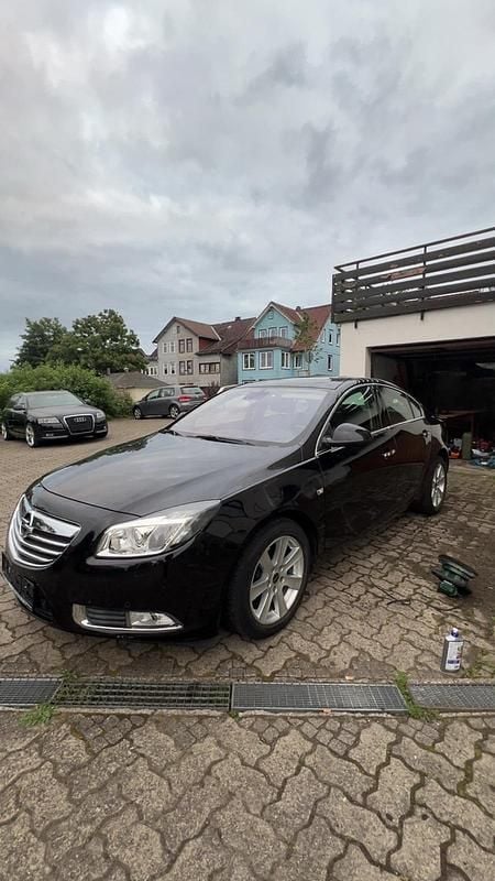 Schwarz Gebraucht 2008 Opel Insignia Limousine | 2.700 € (Superpreis) - Bild 1/4
