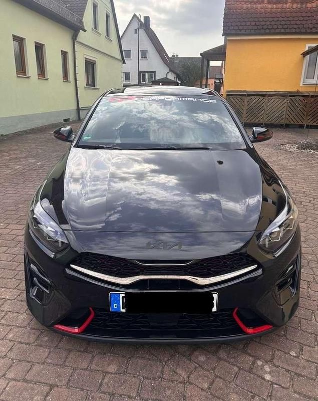 Gebraucht Kia ProCeed GT 204 PS (150 kW) 2023 Schwarz Kombi