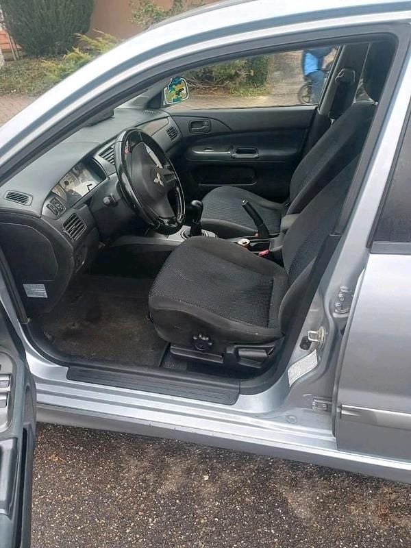 Second-hand Mitsubishi Lancer 98 CP (72 kW) 2003 Gri Break