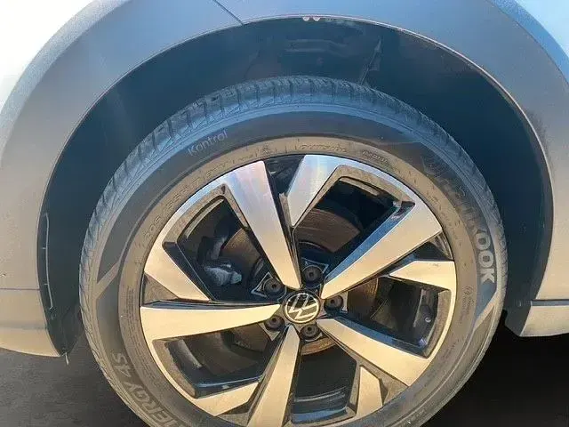 Gebraucht VW Taigo Style 150 PS (110 kW) 2022 Weiß SUV