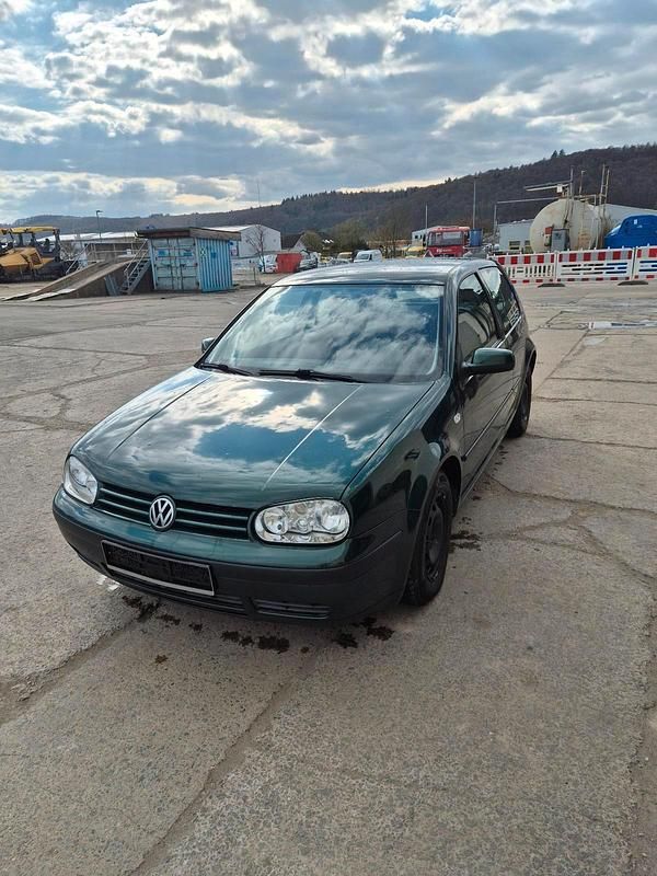 Gebraucht VW Golf IV 75 PS (55 kW) 2000 Grün Limousine