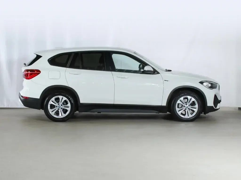Gebraucht BMW X1 Advantage 125 PS (91 kW) 2022 Alpinweiss iii SUV
