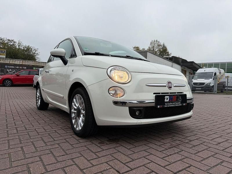 Weiß Gebraucht 2014 Fiat 500 Lounge Kleinwagen | 6.450 € (Fairer Preis) - Bild 1/4