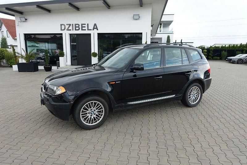 Schwarz Gebraucht 2004 BMW X3 Sport Line SUV | 3.250 € (Superpreis) - Bild 1/4