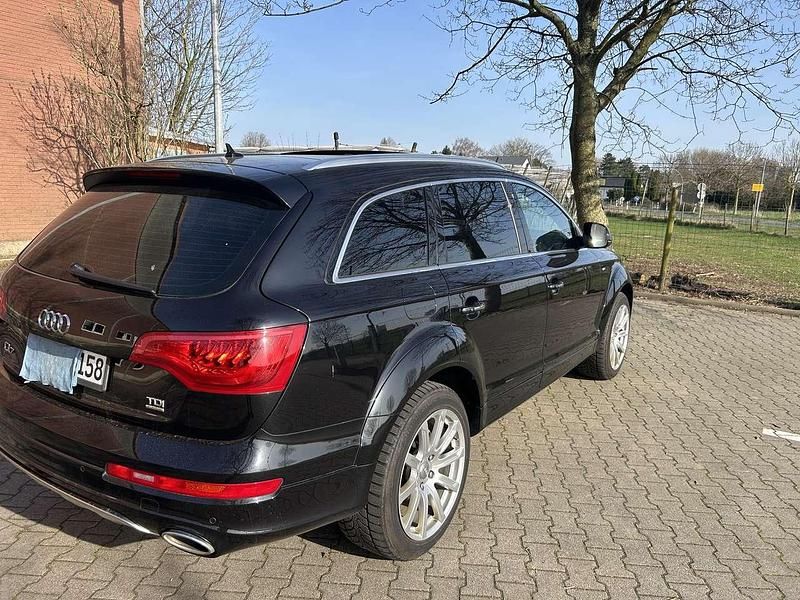 Gebraucht Audi Q7 204 PS (150 kW) 2015 Schwarz SUV