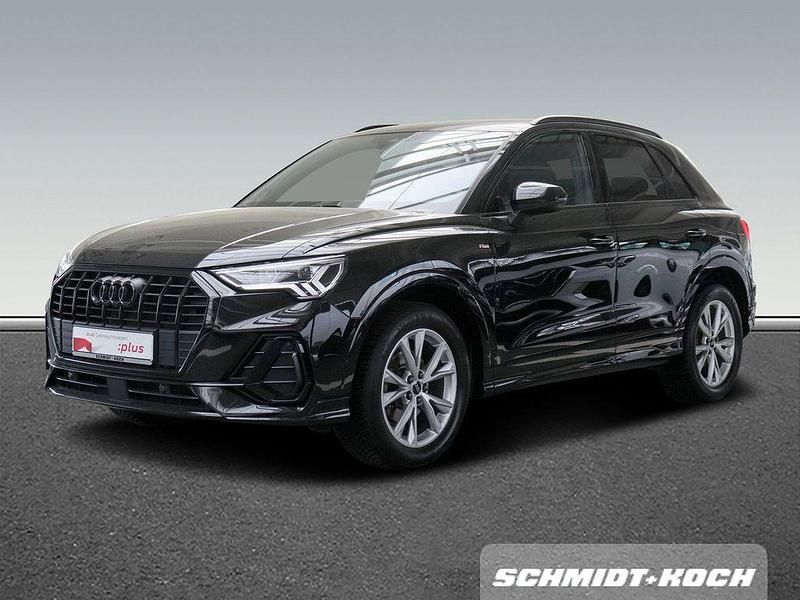 Gebraucht Audi Q3 S-Line 150 PS (110 kW) 2023 Mythosschwarz metallic SUV
