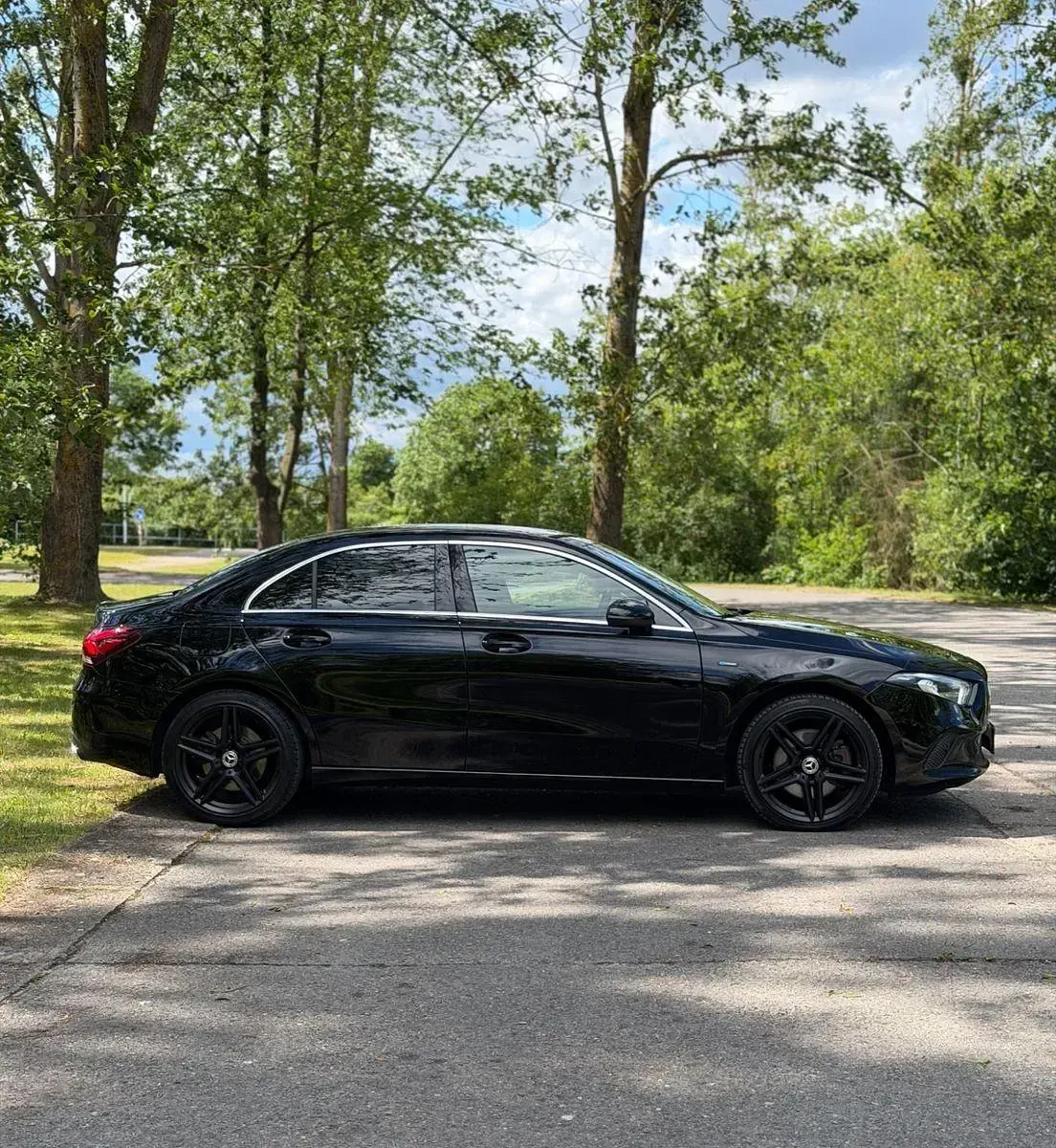 Gebraucht Mercedes A250 218 PS (160 kW) 2020 Schwarz Limousine