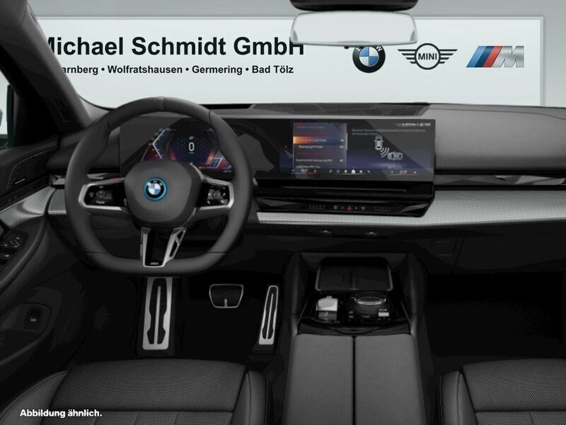Gebraucht BMW i5 M Sport 250 kW (340 PS) 2024 Brooklyn grau Limousine
