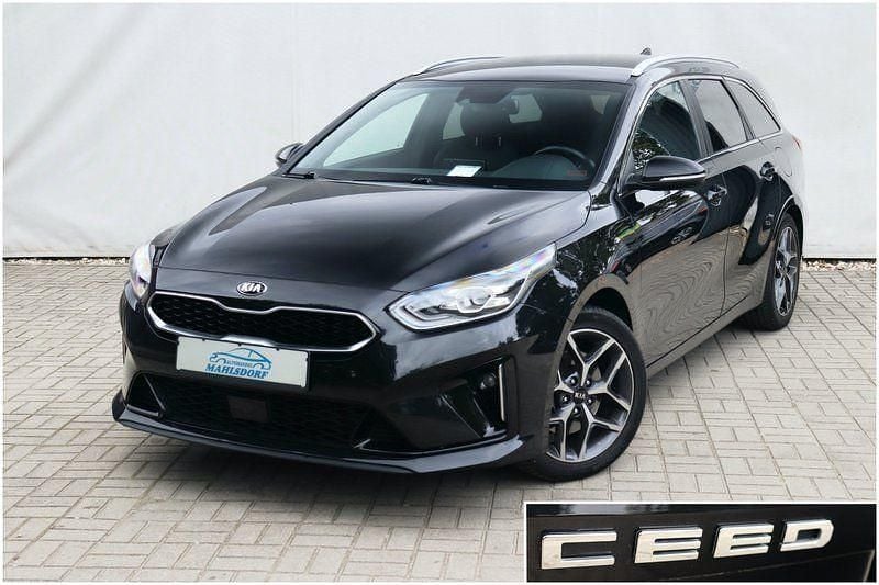 Schwarz Gebraucht 2019 Kia Ceed GT GT-Line Coupé | 17.860 € (Guter Preis) - Bild 1/3