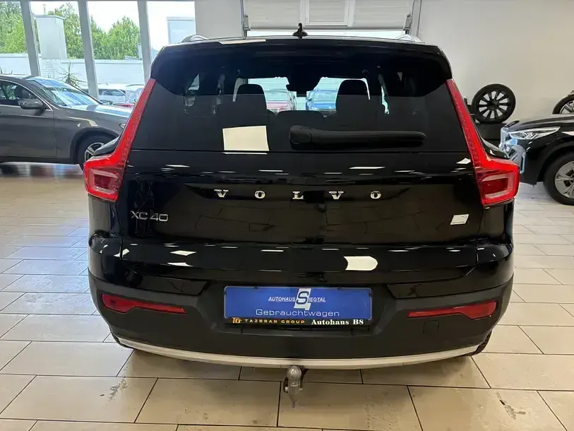 Gebraucht Volvo XC40 Inscription 129 PS (94 kW) 2021 Schwarz SUV