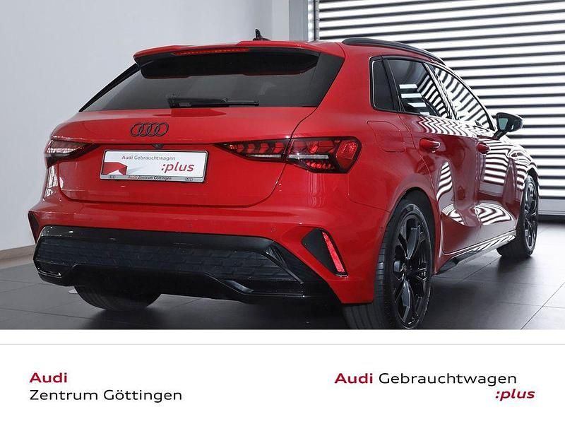 Gebraucht Audi A3 S-Line 150 PS (110 kW) 2025 Progressivrot metallic Limousine