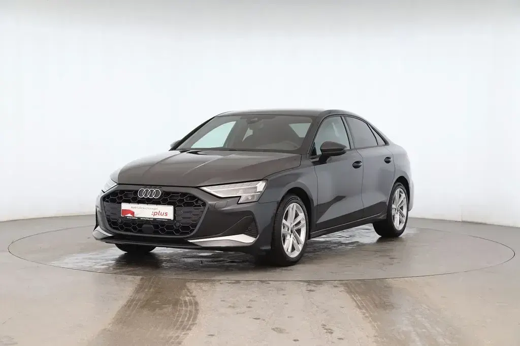Second-hand Audi A3 Advanced 116 CP (85 kW) 2024 Gri Berlinǎ