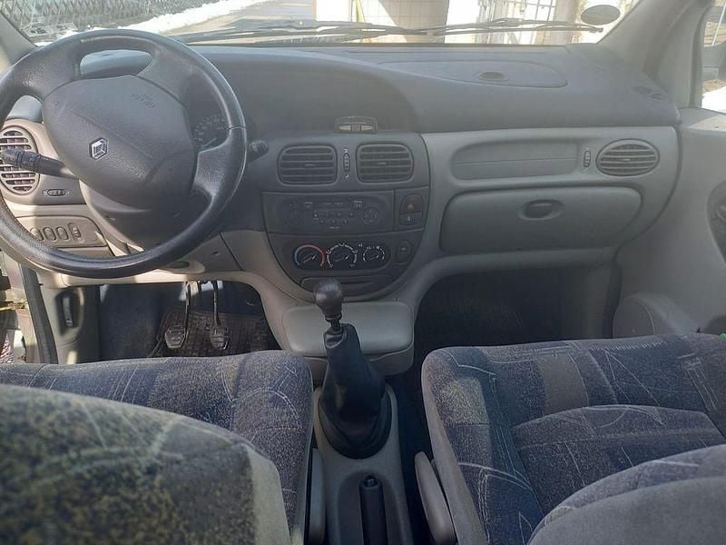 Gebraucht Renault Scénic 107 PS (78 kW) 2000 Grau Van / Kleinbus