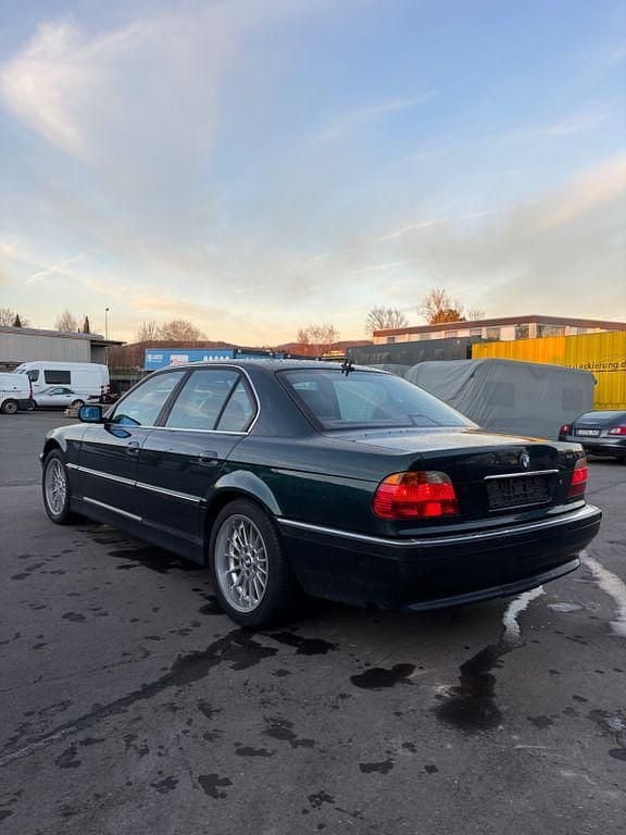 Gebraucht BMW 728 193 PS (141 kW) 1999 Grün Limousine