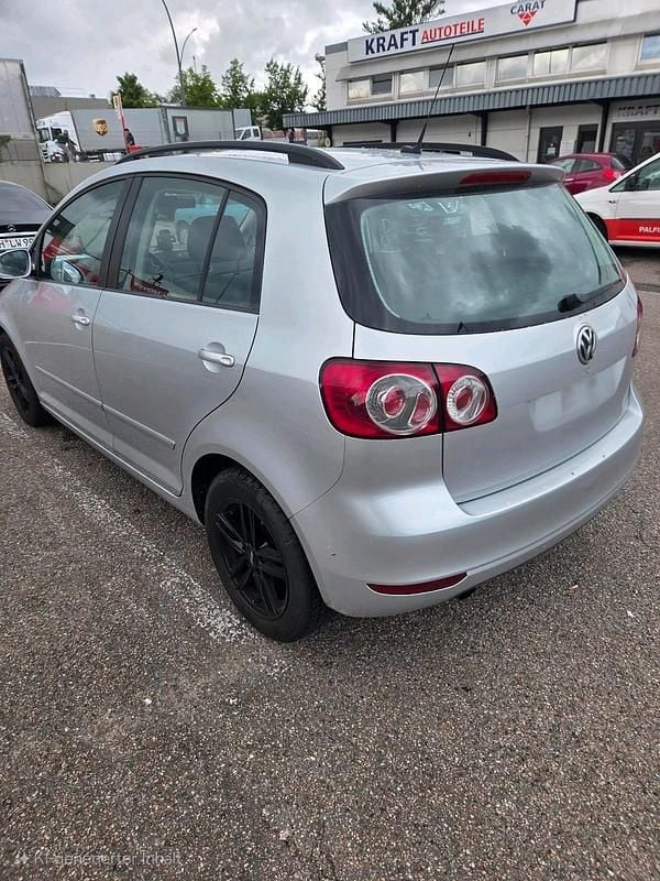 Gebraucht VW Golf VI 105 PS (77 kW) 2011 Silber Kleinwagen