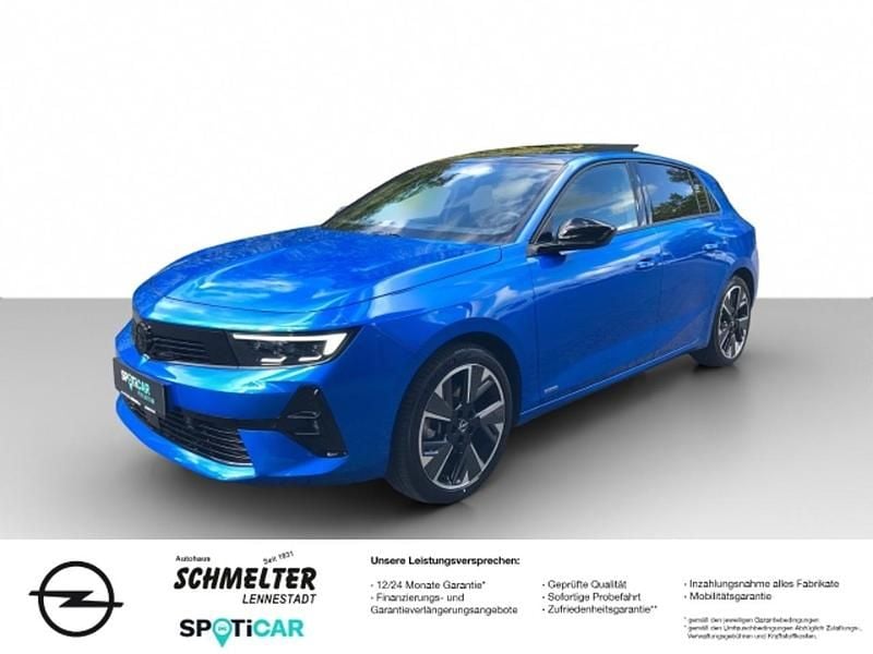 Blau Gebraucht 2023 Opel Astra Ultimate Limousine | 26.940 € (Guter Preis) - Bild 1/1