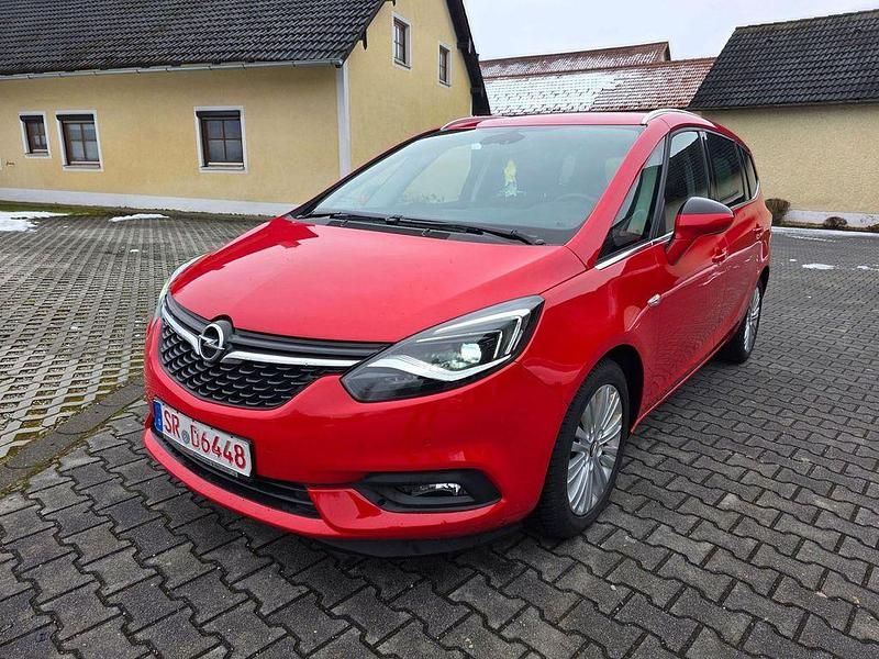 Gebraucht Opel Zafira Tourer Innovation 170 PS (125 kW) 2017 Rot Van / Kleinbus
