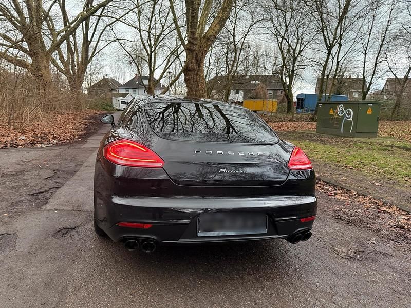 Gebraucht Porsche Panamera 250 PS (183 kW) 2013 Schwarz Kleinwagen