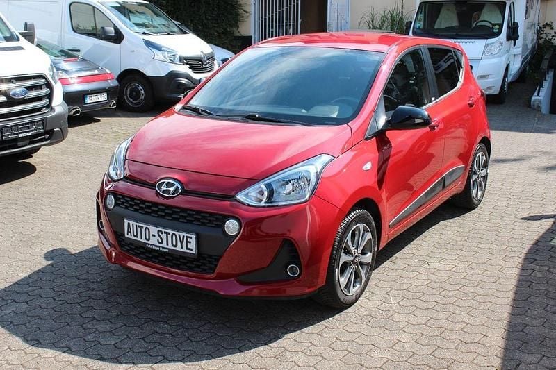 Rot Gebraucht 2018 Hyundai i10 Passion Plus Kleinwagen | 12.999 € (Fairer Preis) - Bild 1/4