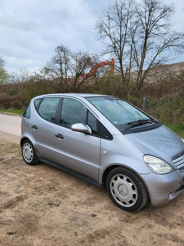 Gebraucht Mercedes A160 1998 Silber Kleinwagen