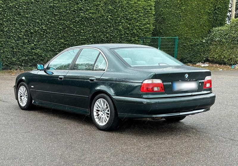 Gebraucht BMW 520 170 PS (125 kW) 2001 Grün Limousine