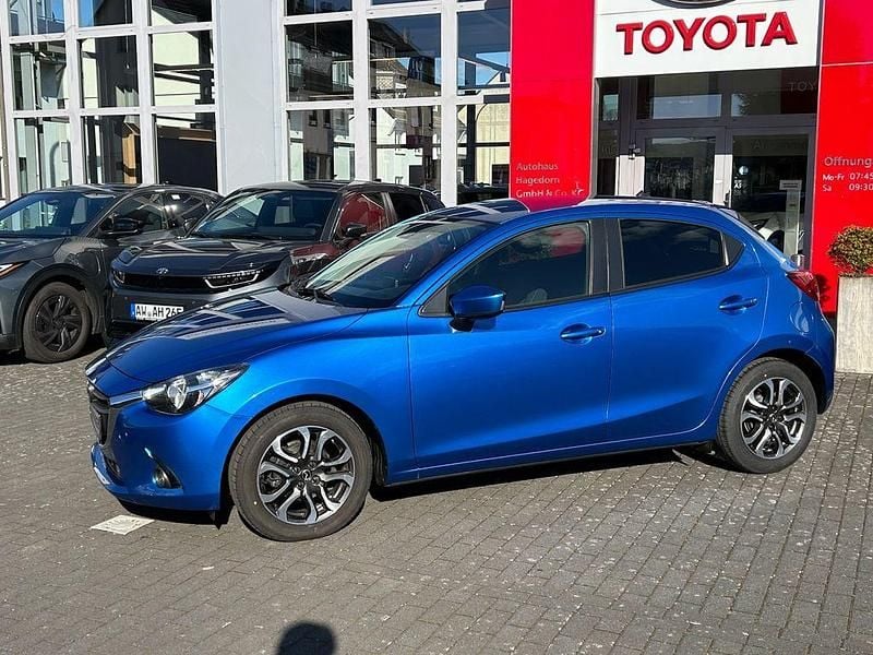 Gebraucht Mazda 2 Nakama 90 PS (66 kW) 2017 Blau Limousine
