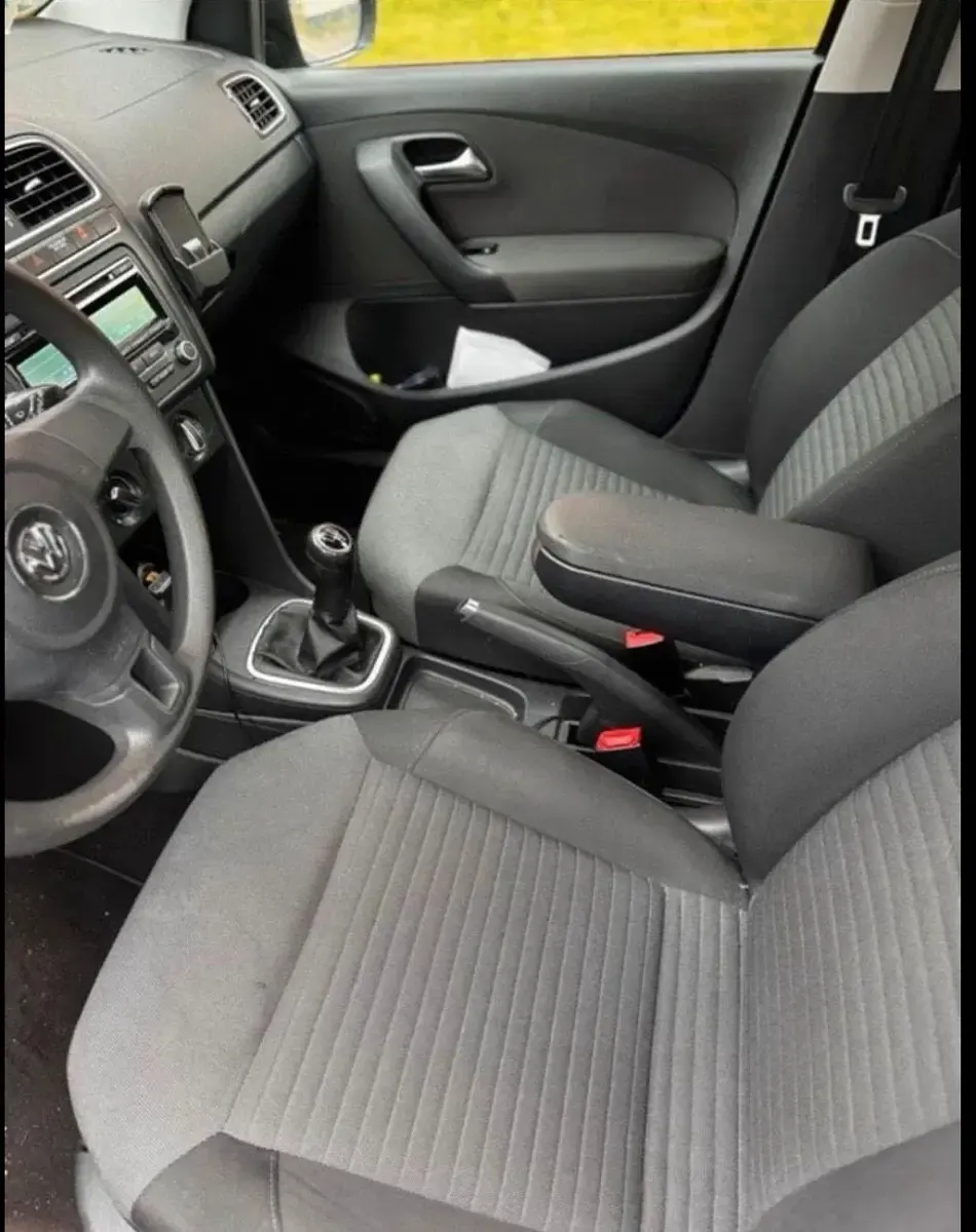 Gebraucht VW Polo 90 PS (66 kW) 2011 Schwarz Kleinwagen