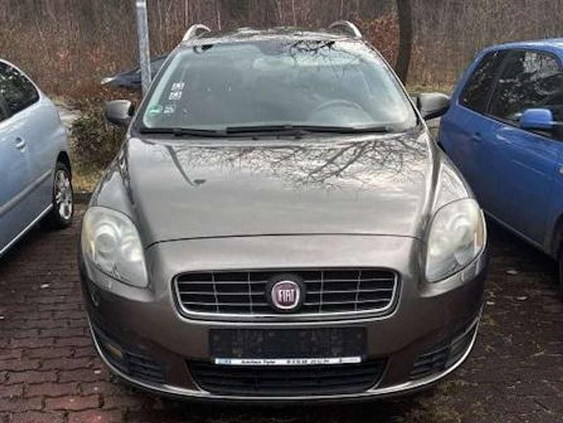Epic grau Gebraucht 2008 Fiat Croma Dynamic Kombi | 700 € (Superpreis) - Bild 1/4