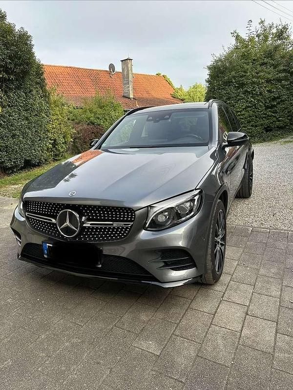 Gebraucht 2018 Mercedes GLC43 AMG AMG SUV | 36.999 € (Teuer) - Bild 1/4