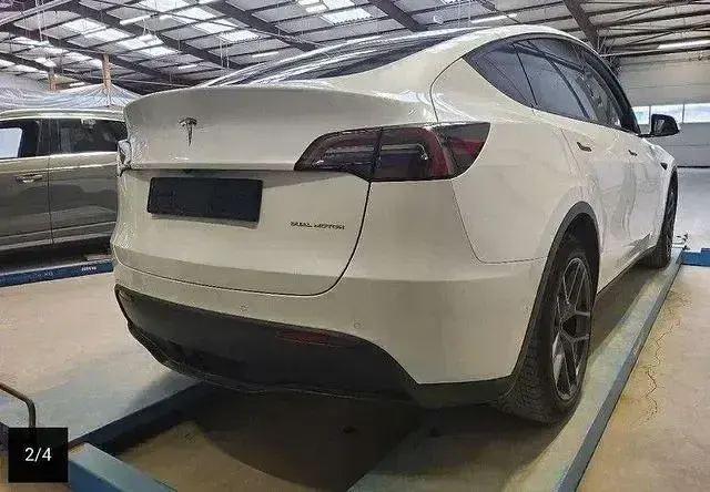 Gebraucht Tesla Model Y 378 kW (514 PS) 2022 Weiß SUV
