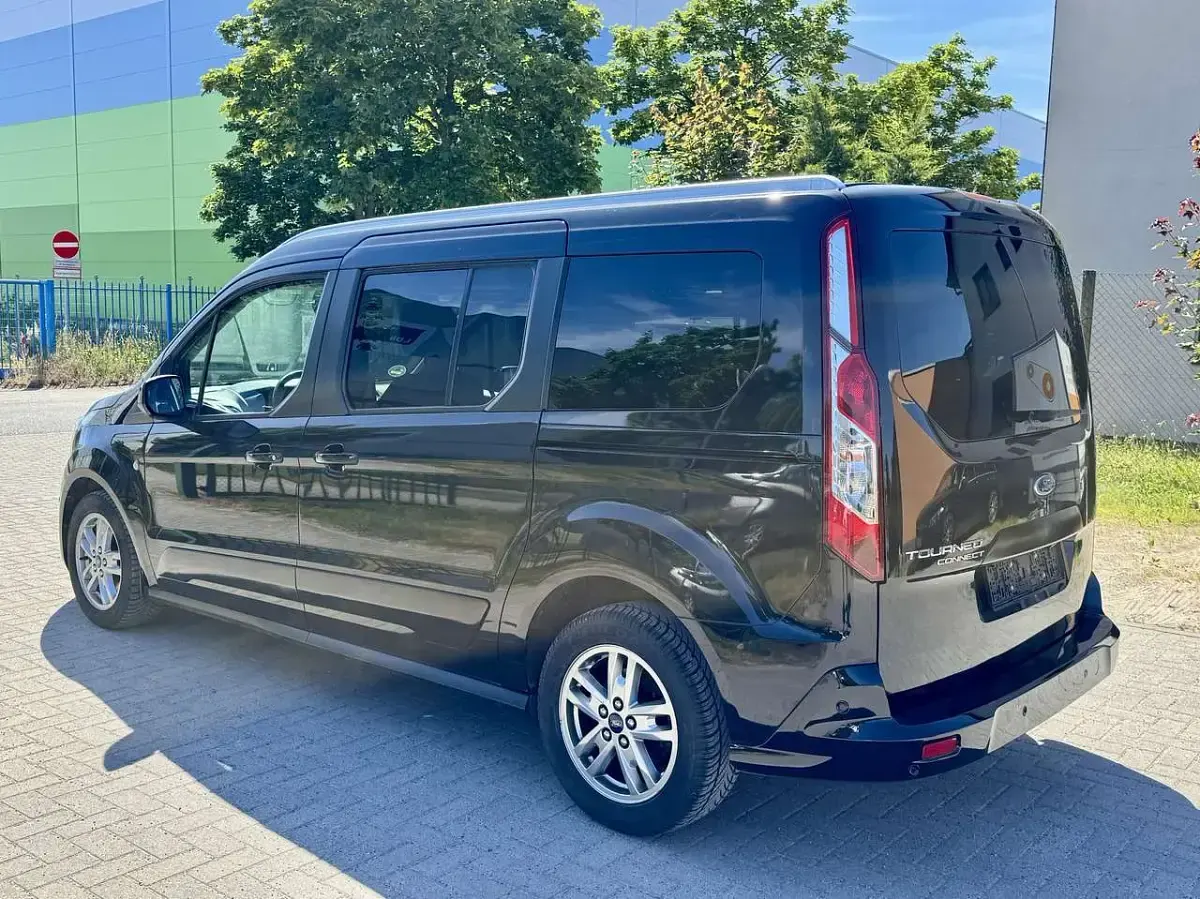 Gebraucht Ford Tourneo Titanium X 120 PS (88 kW) 2020 Iridiumschwarz metallic Van / Kleinbus