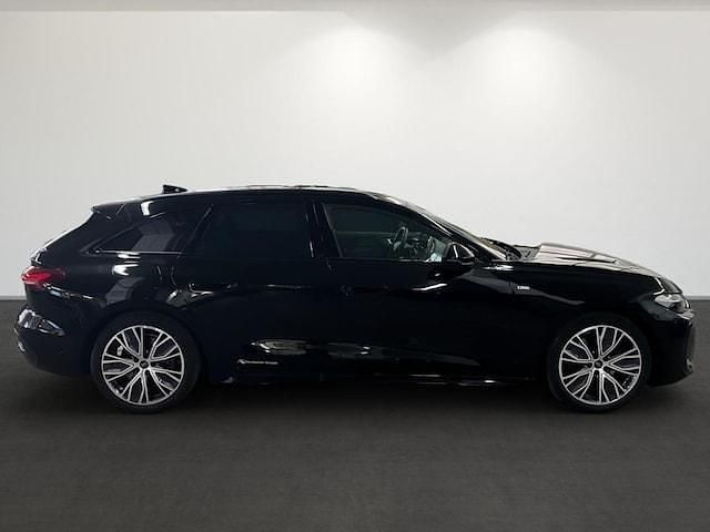 Używany Audi A5 Ambiente 204 KM (150 kW) 2025 Czarny Coupe