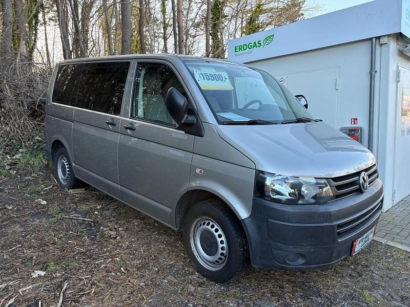 Gebraucht VW Transporter 102 PS (75 kW) 2013 Silber Van
